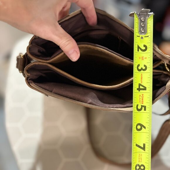 Crossbody Purse Shoulder Bag, Slouchy. Zippered, pockets, dark camel color - Picture 12 of 15